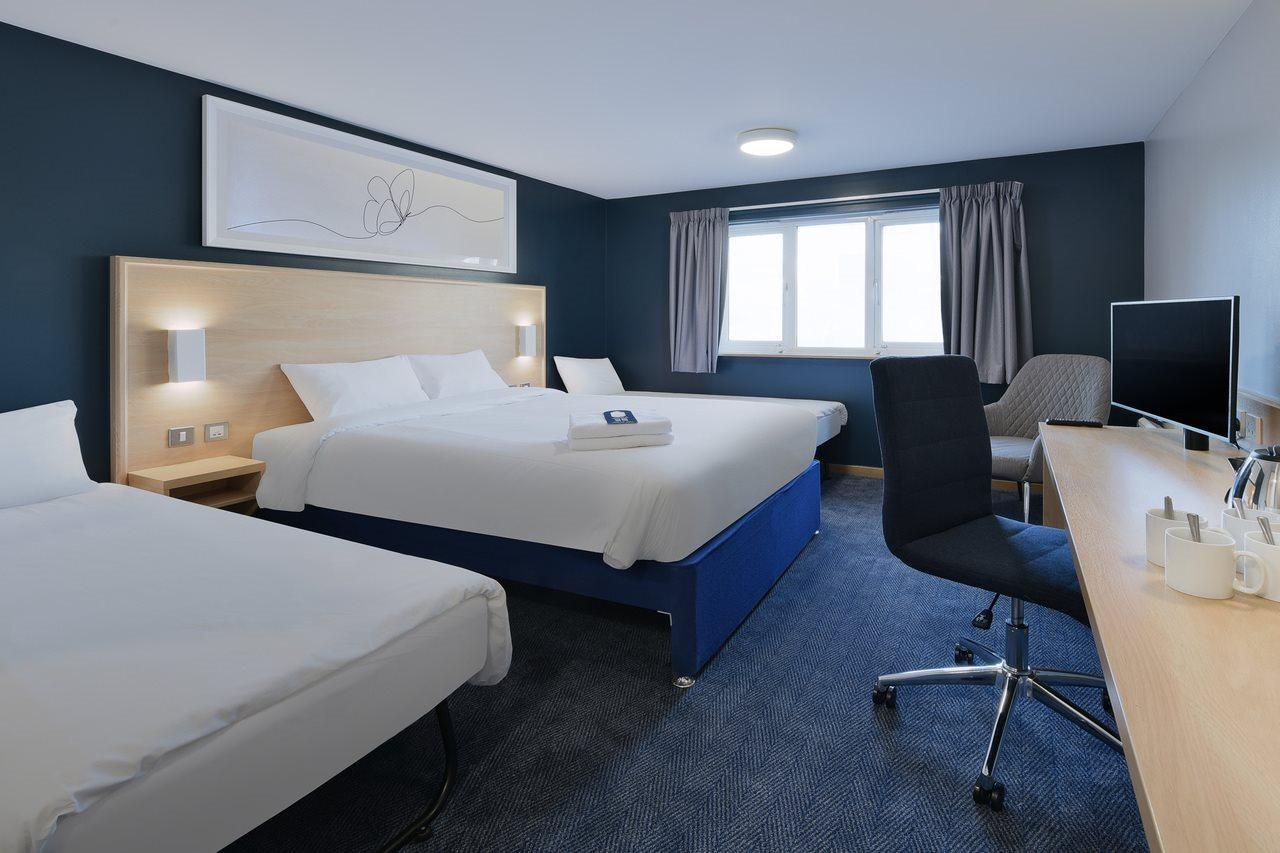 Travelodge Thame Exteriér fotografie